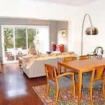Апартаменты Suitur Courtyard
